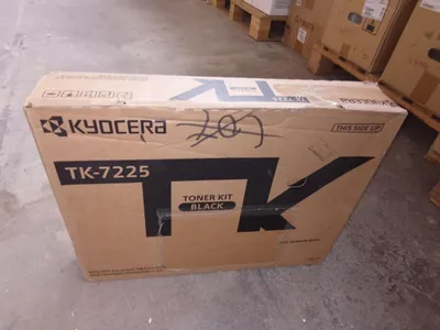 Produktbild von Kyocera Toner TK7225 1T02V60NL0 Schwarz bis zu 35.000 Seiten