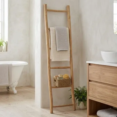 Produktbild von Deko-Leiter KEPALA H180cm Natural Teak Handtuchhalter Kleiderständer