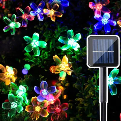 Produktbild von Solar Lichterkette Aussen 5m 20 LED in Blumenform, IP65, Solarlichterkette für Garten, Terrasse, Balkon, Bäume, Hochzeiten, Party Deko, E0267 warmweiß