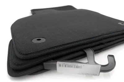 Produktbild von Fußmatten Seat Leon SC 3-Türer (5F) Automatten in Original Qualität Velours Matten Set 4-teilig Schwarz