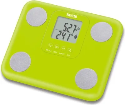 Produktbild von Tanita BC 730 Elektronische Personenwaage, max. 150 kg Tragkraft, LCD-Infodisplay, Körperfettanalyse, Körpermuskelanalyse, Körperwasseranalyse, Speicherfunktion, automatische Personenerkennung