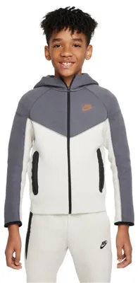 Imagen del producto de Nike Sudaderas Tech Flc Fz, FD3285021, Talla: 122