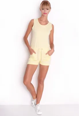 Immagine prodotto di Tuta da donna sportiva elegante e confortevole taglia S/M; giallo pastello