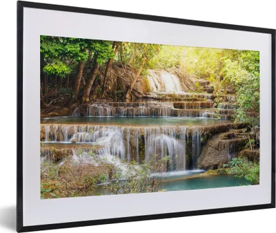 Produktbild von MuchoWow® Gerahmtes Poster Sonne - Wasserfall - Landschaft 60x40 cm - Poster mit Schwarzem Bilderrahmen Wandposter Rahmen Foto Bilder - Schlafzimmer - Plakat in Rahmen - Drucken