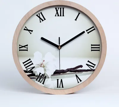 Produktbild von Holzuhr 30fi cm wanduhr - schwarze Spitzen - Vanilleschote