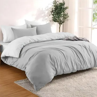 Imagen del producto de TRANKIELO® - Juego de funda de edredón de 260x240 cm con 2 fundas de almohada - Gris claro/blanco - 100% microfibra - Certificado