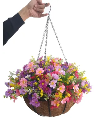 Produktbild von Hängender Korb mit Seidenblumen zur Dekoration