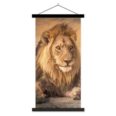 Produktbild von MuchoWow® Textilposter Löwe - Nahaufnahme - Savanne 90x180 cm mit schwarzem Rahmen - Dekoration Wohnzimmer