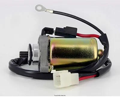 Produktbild von Anlassermotor mit 12 Volt Betriebsspannung und 11 Zähnen am Ritzel für Fahrzeuge