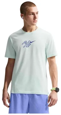 Imagen del producto de Camiseta Nike IR4933-394 para Hombre