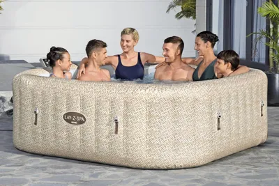 Produktbild von Bestway® LAY-Z-SPA® Energiespar-Whirlpool Rome AirJet™ mit App-Steuerung + integrierter UltraFit™ -Pumpeneinheit, für 7 Personen 201 x 201 x 71 cm, Sandmarmor-Optik