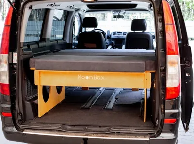 Produktbild von Moonbox Heckbettsystem Campingbox Schlafsystem VW Van Kombi 200x130x50cm MB200