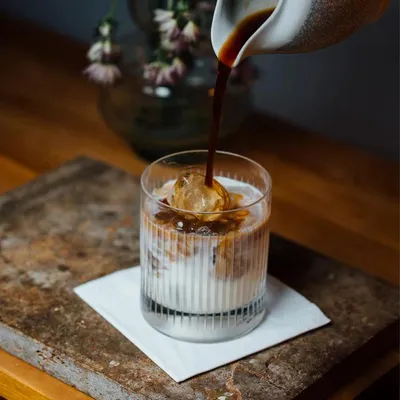 Imagen del producto de Juego de 6 vasos Stölzle Lausitz, modelo NEW YORK BAR, para whisky Manhattan, cristal transparente. Referencia: 350 00 15 DS 1648 | EAN: 4012632276780 | Código: 350 00 15 DS 1619