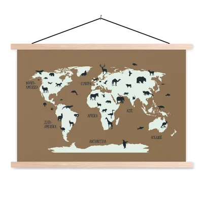Produktbild von MuchoWow® Textilposter Weltkarte - Tiere - Braun 60x40 cm mit holzfarbenen Rahmen - Bilder