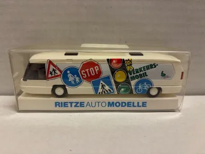 Produktbild von Rietze Stadtbus Neoplan Metroliner Verkehrsmobil 60159