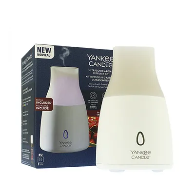 A Yankee Candle ultrasonic aroma diffuser kit and its packaging are shown against a white background.