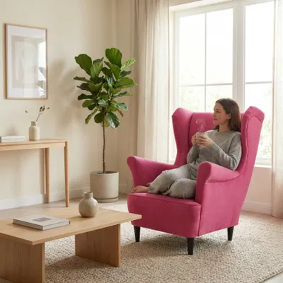 Produktbild von Ohrensessel ZOJA Royal – skandinavischer Sessel mit Holzbeinen, Velours Fuchsia, Family Meble