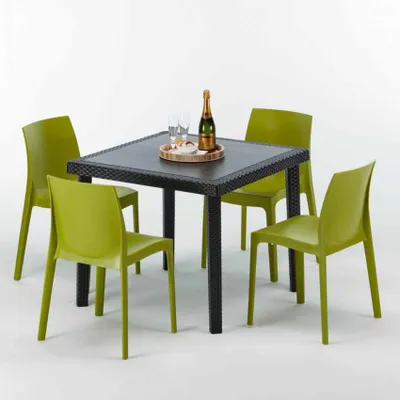 Produktbild von Schwarz Quadratisch Tisch und 4 Stühle Farbiges Polypropylen-Außenmastenset Grand Soleil Rome Passion - Grün Anis