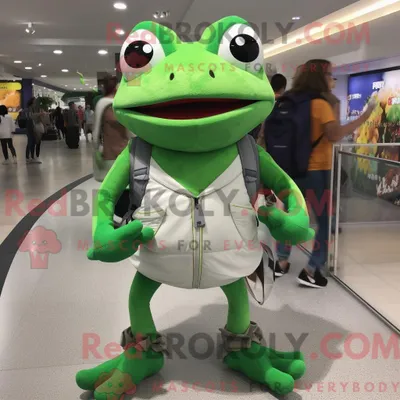 Obrázek produktu pro Postava REDBROKOLY maskota žáby oblečená s tílkem a tkaničkami