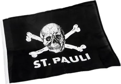 Produktbild von FC St. Pauli Fahne Totenkopf, Offizieller Fanartikel, Schwarze Flagge 100x150cm, 100% recyceltes Polyester, Nachhaltig