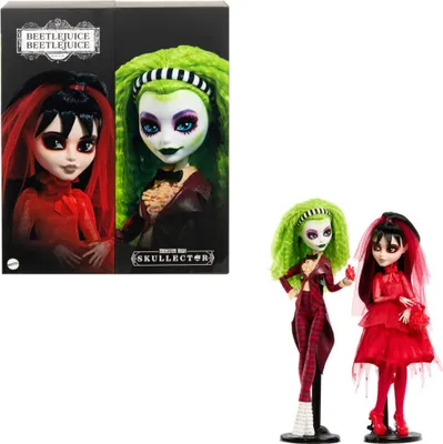 A product image featuring a box with two dolls and the dolls themselves.