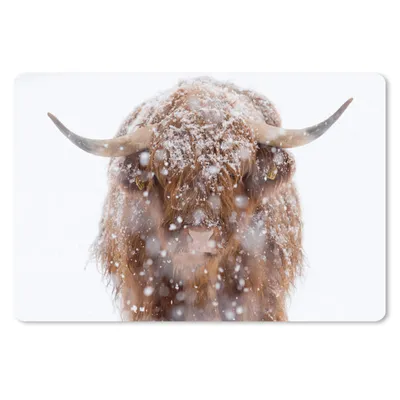 Produktbild von MuchoWow® Schreibtischunterlage Schottischer Highlander - Hörner - Schnee 60x40 cm - XXL Mauspad - Großes Mauspad