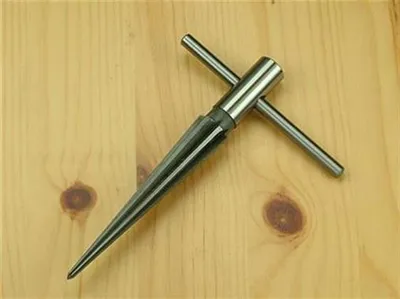 Obrázok produktu pre Výstružník kužeľový Krick 3 - 16 mm ?