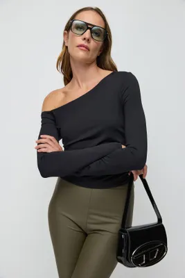 Produktbild von Basic-Bluse mit asymmetrischem Ausschnitt, Black, L