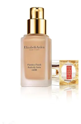 Produktbild von Elizabeth Arden Flawless Finish Perfectly Satin 24hr Broad Spectrum SPF 15 Makeup, Pumpenflasche, Flüssigkeit, normale Haut, ölige Haut, Feuchtigkeitsspendend, Neutral, Cream Nude