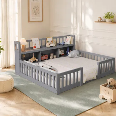 Immagine prodotto di Letto a terra matrimoniale 140x200 cm con libreria integrata, letto per bambini Montessori con protezioni laterali e rete a doghe, letto per bambini, realizzato in legno massello, colore grigio