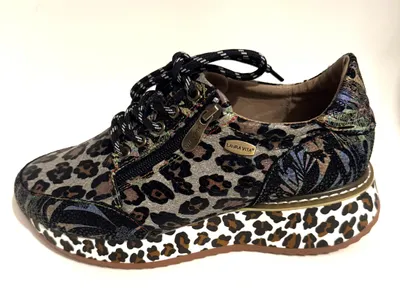 Produktbild von LAURA VITA Sneaker Delphine 46 noir mit bedrucktem Leoplateau schwarz/silber/braun Ledermix herausnehmbare weiche Lederinnensohle Größe 38 Weite G