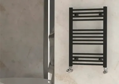 Produktbild von Rotheigner Badheizkörper SOLID 700 x 450 mm schwarz matt