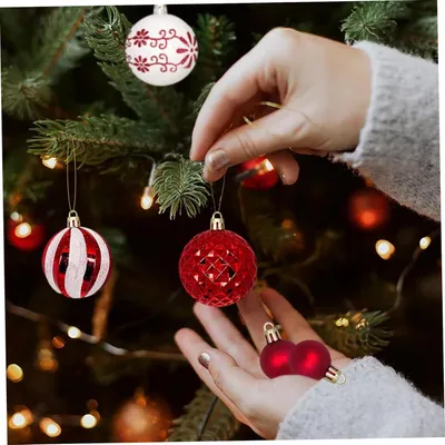 Immagine prodotto di Palline natalizie, 42 pezzi, rosse e bianche, infrangibili, per l'albero di Natale