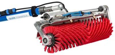 Produktbild von Rotaqleen 50cm Vario mit wassergekühlten Motor 24 Volt für Solarreinigung