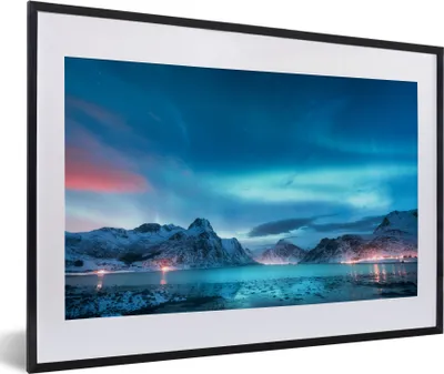 Produktbild von MuchoWow® MuchoWow® Gerahmtes Poster Nordlichter - Schnee - Berg - Nacht 60x40 cm - Poster mit zchwarzem Bilderrahmen - Schlafzimmer - Plakat in Rahmen - Drucken