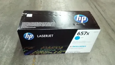 Produktbild von HP 657X Cyan Original LaserJet Tonerkartusche mit hoher Reichweite, 23000 Seiten, Cyan, 1 Stück(e)