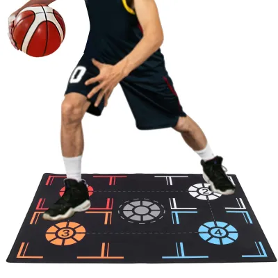 Produktbild von Trainingsmatte, tragbar – Rutschfeste Basketballmatte – Sportgerät für Erwachsene – 76 x 106,7 x 0,2 cm – Geräuscharme Dribbelmatte – Basketballmatte