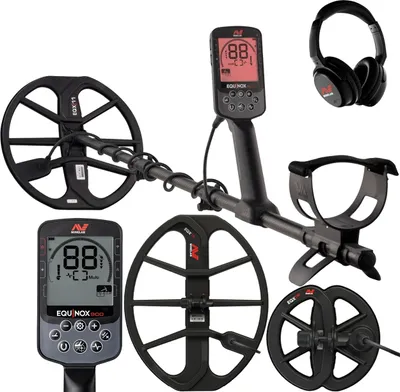 Produktbild von Minelab Equinox 900 Multifrequenz Metalldetektor + Minelab EQX15 38x30cm Suchspule