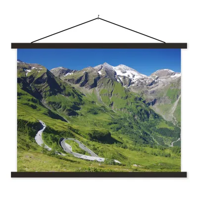 Produktbild von MuchoWow® Textilposter Die Großglocknerstraße durch die österreichischen Alpen 40x30 cm mit schwarzem Rahmen - Dekorationen