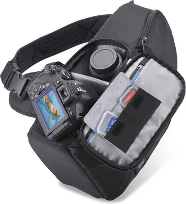 Immagine prodotto di Borsa professionale per fotocamera con protezione antipioggia, nera, taglia XL