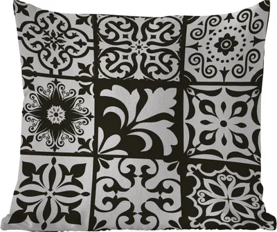 Produktbild von MuchoWow® Outdoor Kissen - Muster - Schwarz - Weiß - Blumen - Abstrakt - 45x45 cm - Wetterfest - Lounge Kissen - Fotokissen - Dekoratives Kissen
