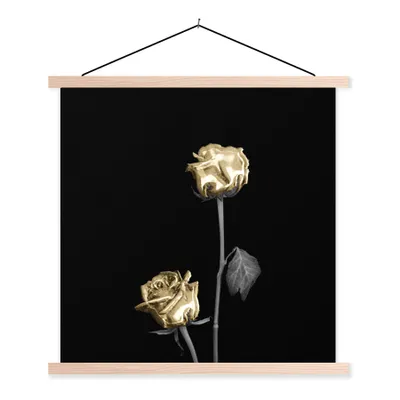 Produktbild von MuchoWow® Textilposter Rosen - Blumen - Schwarz - Weiß - Gold 40x40 cm mit holzfarbenen Rahmen - Posterleiste