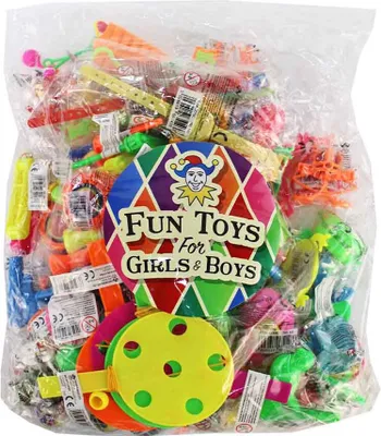 Image de 100 jouets dans un grand sac surprise