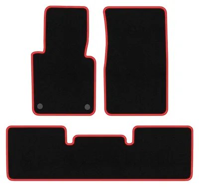 Produktbild von Velours-Fußmatten für Mercedes G W461 1978-2008 (Geländewagen) – 3-tlg, Schwarz/Rot, passgenau – Wielganizator CARLUX