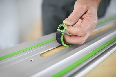 Zdjęcie produktu dla Festool FS 1400/2-KP szyna prowadząca 1400 mm ( 577043 ) do wyrzynarek ręcznych, wgłębnych i frezarek górnowrzecionowych / frezarek górnowrzecionowych