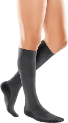 Produktbild von Reisestumpf medi travel men A-D normal mit Spitze>>>>Farbe: schwarz Gr. L