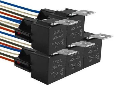 Zdjęcie produktu dla Przekaźnik samochodowy 24 V, 40 A, czarny, 5 sztuk