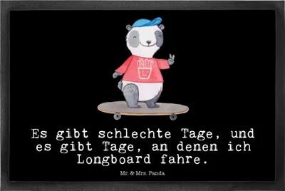 Produktbild von Mr. & Mrs. Panda Schmutzfangmatte Panda Longboard fahren 40 x 60 cm - Schwarz - Geschenk, abstreifer, Sauberlaufmatte, Fussmatte, Skaten, Schmutzmatte, fußmatte