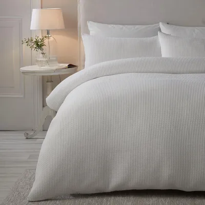 Produktbild von Lindly Bettwäsche-Set für Doppelbett, weiß