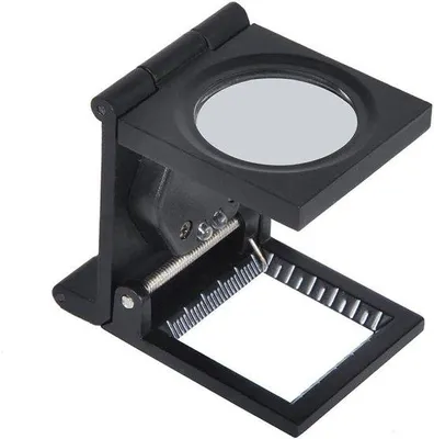 Immagine prodotto di Lente d'ingrandimento LED pieghevole con riga graduata in filo metallico 10x e luce integrata per la riparazione dei tessuti